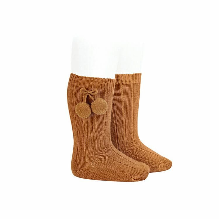 Brown pom-pom socks - Cóndor