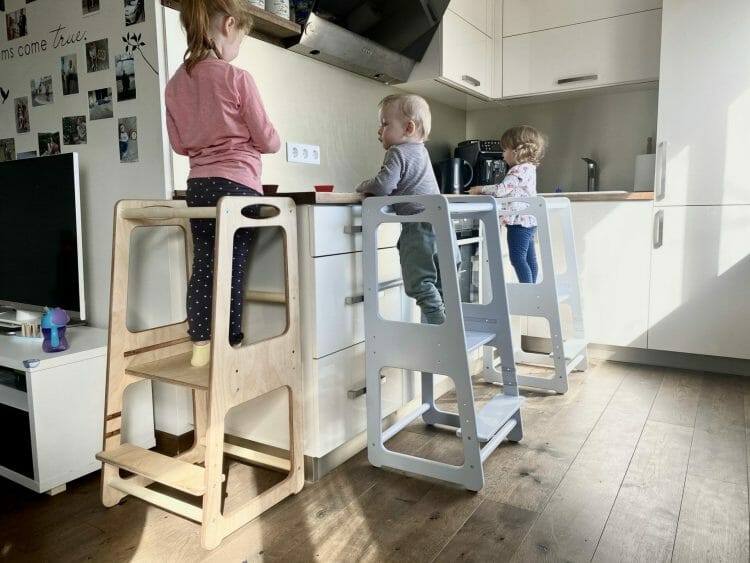 Montessori kitchen helper tower in grey - Joy of Nature