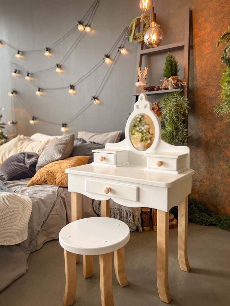 Girls Vanity Table Alice - Petite Kingdom