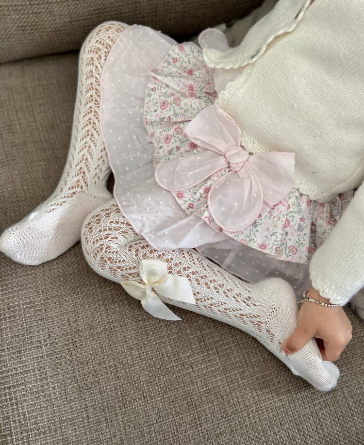 Snow white perle tights with bow - Cóndor