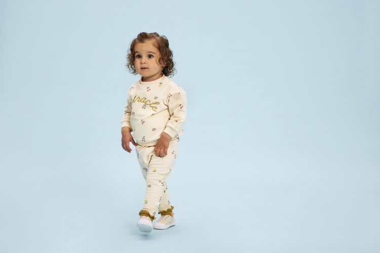 Beige baby sweatpants with flowers - The New