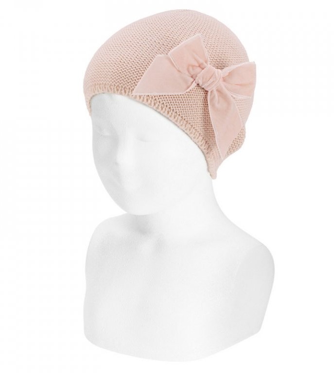 Light pink knit hat with bow - Cóndor