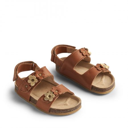 Brown girls` sandals with flowers - Wheat