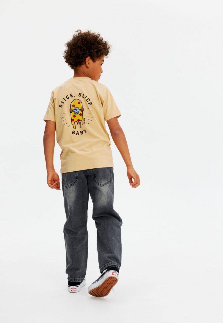 Gaiši brūns T-krekls ar picas dēli - The New